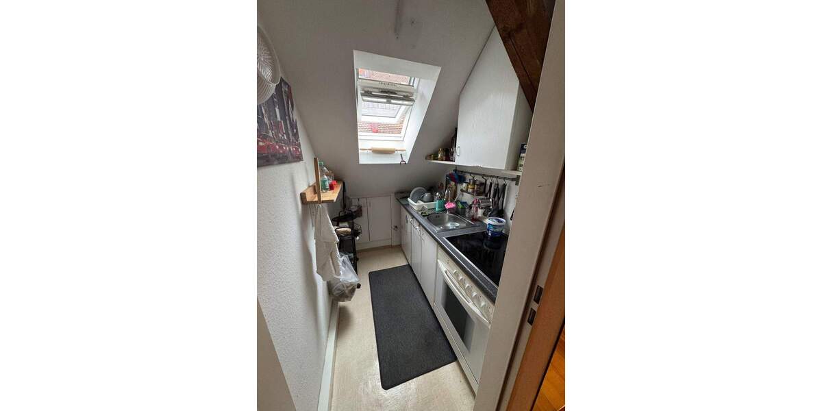 ***kl. gemütliche 2-Zimmer DG- Wohnung in der Altstadt von Nürnberg 2 zimmer