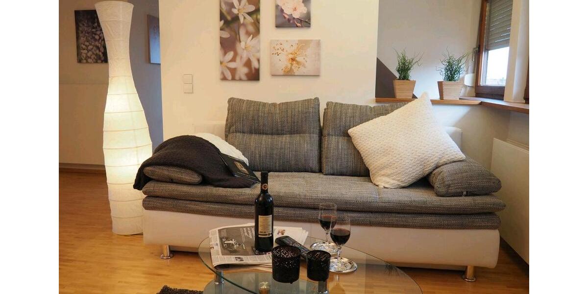 Dachgeschoßwohnung Erdmannhausen - 2.5 Zimmer, 55 m&sup2;, 1.100&euro; | Angebot:26644313