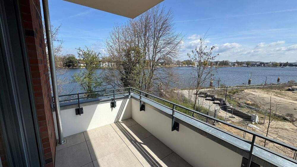 Traumhafte 4-Zi-Neubauwohnung direkt am Wasser (Erstbezug)! 4 zimmer