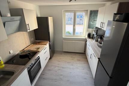 Wohnen auf Zeit Karlsruhe Wettersbach - 2 Zimmer, 140 m&sup2;, 480&euro; | Angebot:26257835