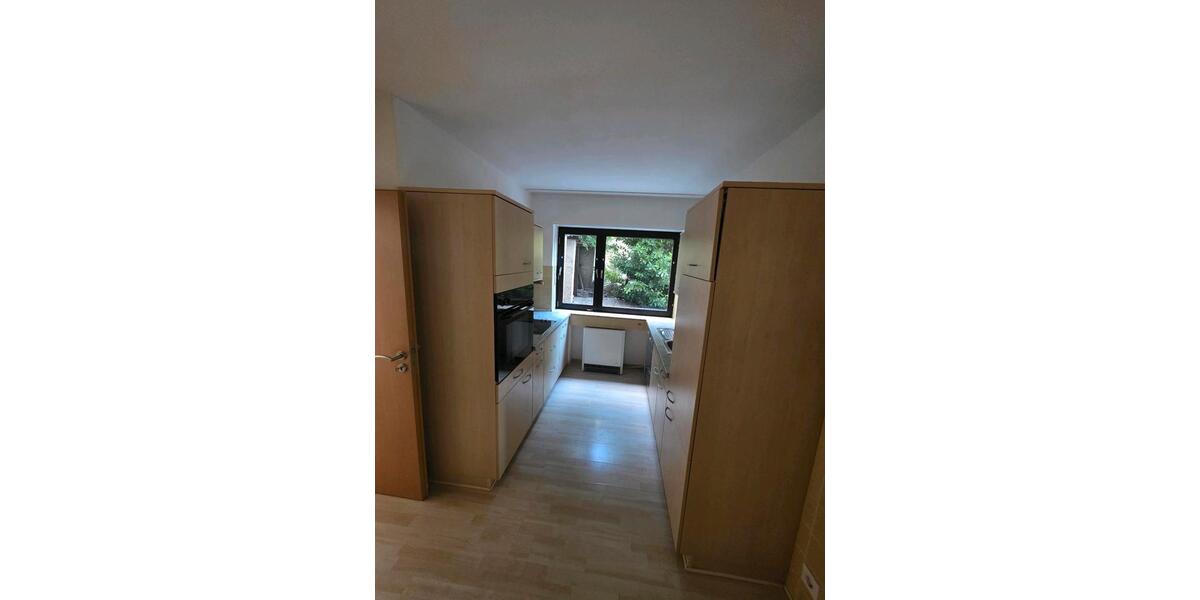 Erdgeschoßwohnung Königswinter - 3 Zimmer, 96 m&sup2;, 830&euro; | Angebot:24662299