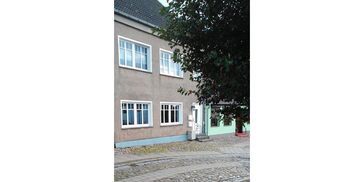 Etagenwohnung Tribsees - 4 Zimmer, 68 m&sup2;, 350&euro; | Angebot:25839944