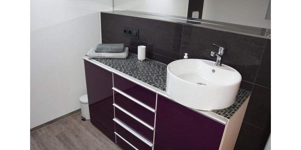 Dachgeschoßwohnung Bremen - 1 Zimmer, 40 m&sup2;, 790&euro; | Angebot:26476162