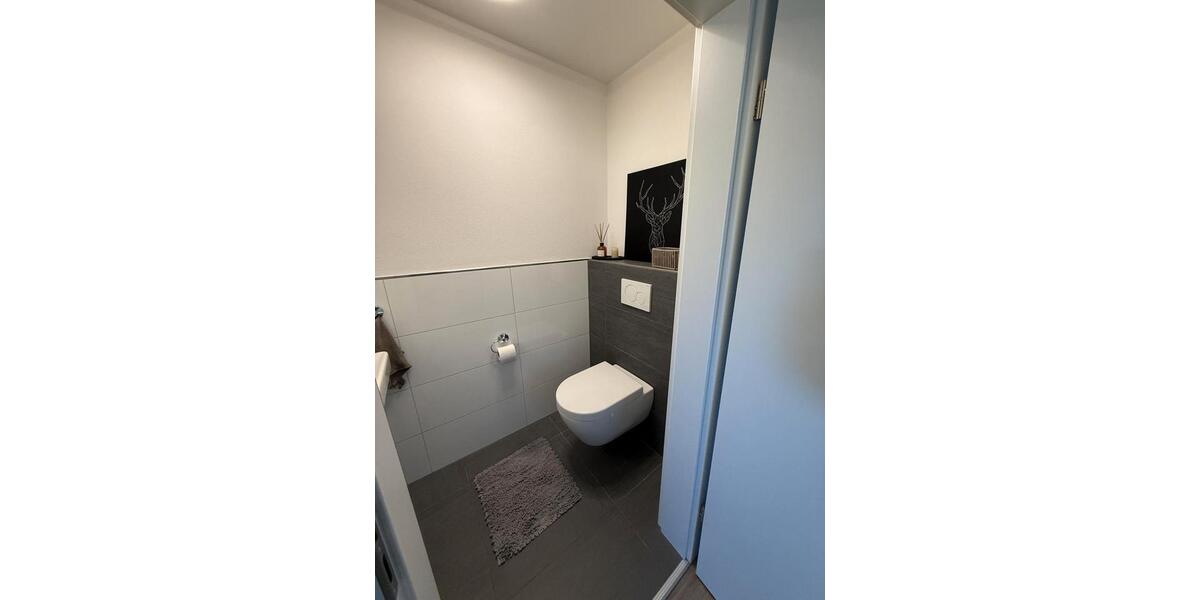 Dachgeschoßwohnung Warstein - 2 Zimmer, 82 m&sup2;, 780&euro; | Angebot:26008470