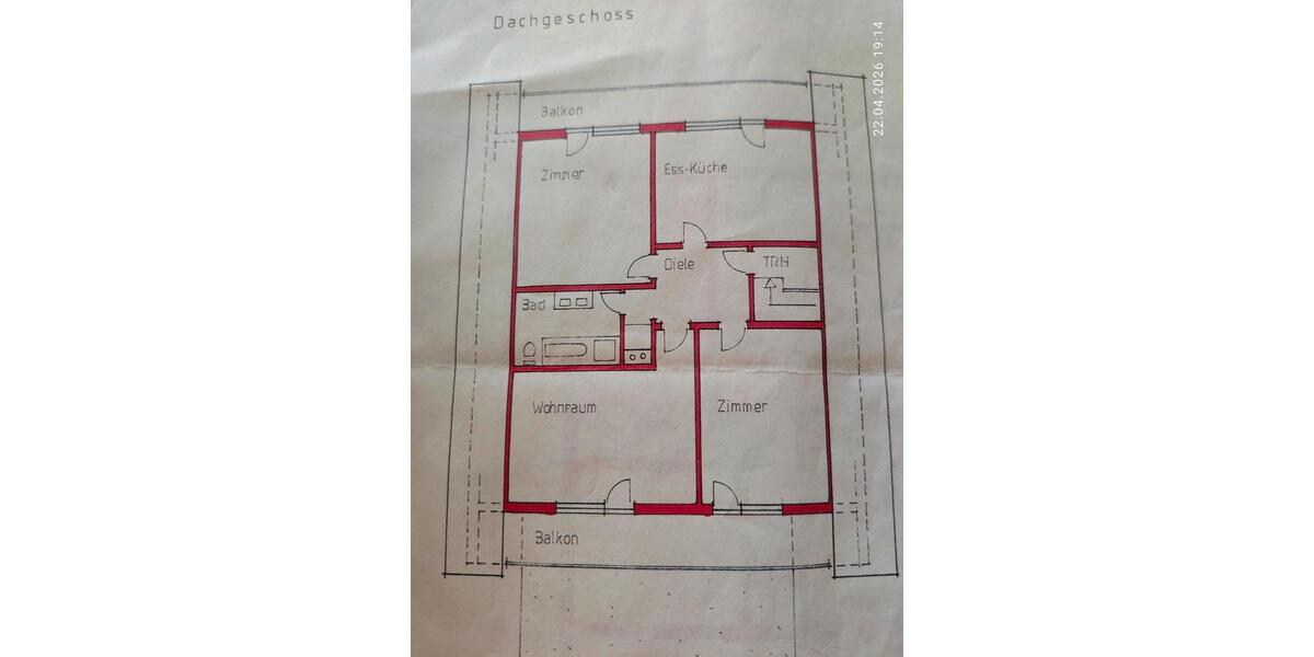 Dachgeschoßwohnung Eschbach - 3 Zimmer, 100 m&sup2;, 1.200&euro; | Angebot:26268902