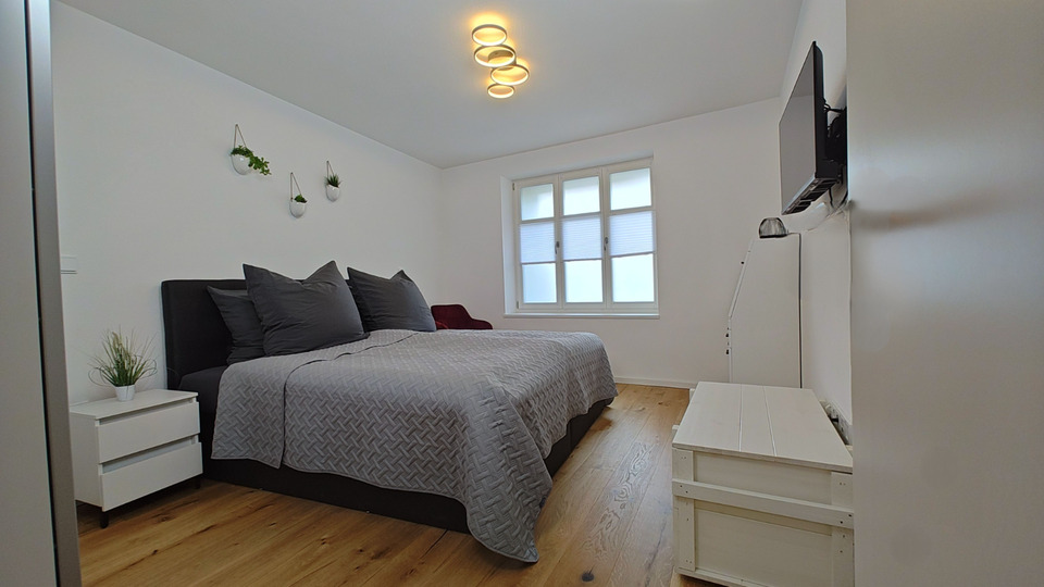 Erdgeschoßwohnung Reisbach Englmannsberg - 2 Zimmer, 52 m&sup2;, 1.500&euro; | Angebot:20841229