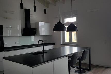 Wohnung Hof Altstadt - 4 Zimmer, 100 m&sup2;, 1.250&euro; | Angebot:26470993