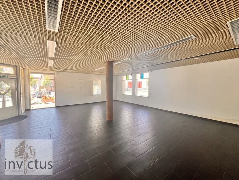 Vielseitig nutzbares Ladenlokal im Zentrum von Jagsthausen - sofort nutzbar! 1 zimmer