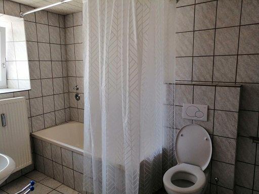 Hochparterre Garching an der Alz - 4 Zimmer, 100 m&sup2;, 750&euro; | Angebot:26693018