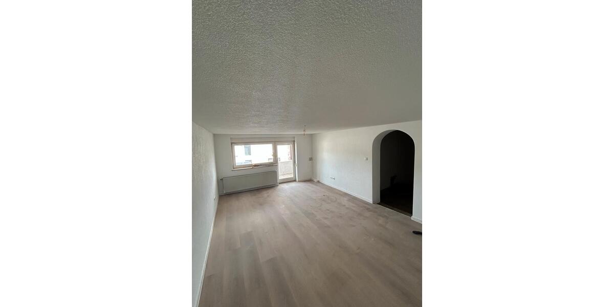 Erdgeschoßwohnung Oberkochen - 3 Zimmer, 80 m&sup2;, 975&euro; | Angebot:25614638