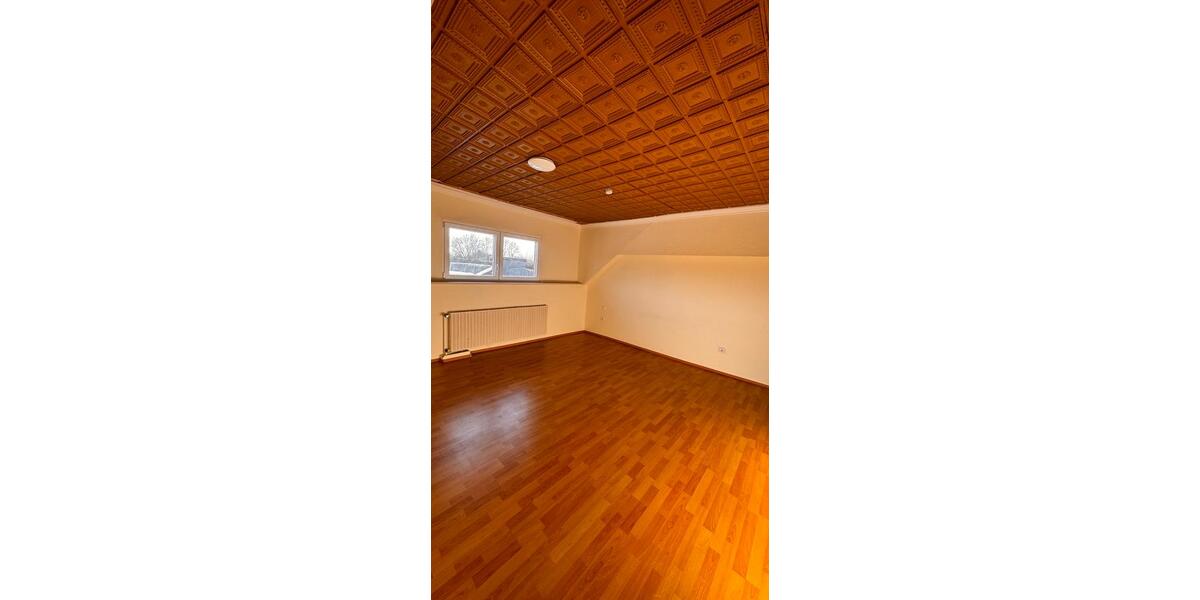 Großes Haus in Einfamilienhaus für die ganze Familie zu vermieten 7 zimmer