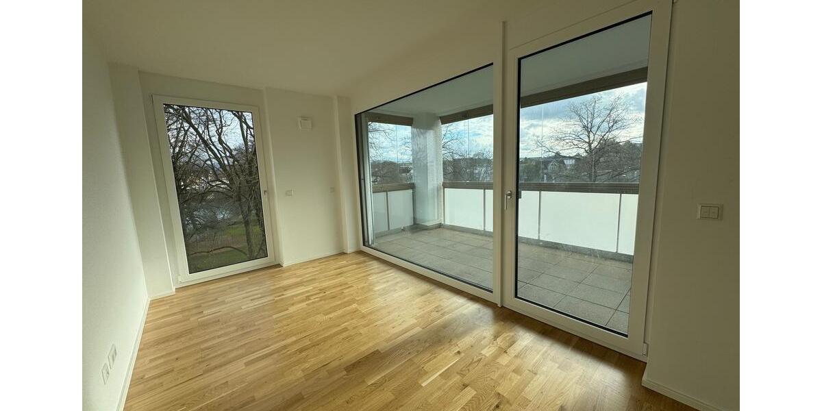 Etagenwohnung Nürtingen - 5 Zimmer, 123 m&sup2;, 1.880&euro; | Angebot:25974623