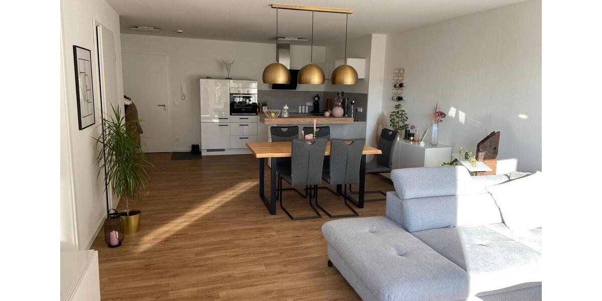 Moderne 2-Zimmer-Wohnung mit Terrasse, Einbauküche und Stellplatz 2 zimmer