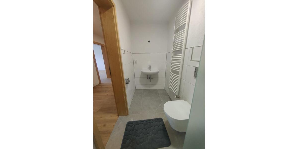 Erdgeschoßwohnung Waldeck - 2 Zimmer, 73 m&sup2;, 650&euro; | Angebot:26581570