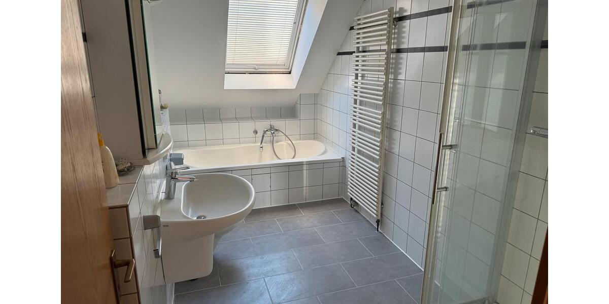 Einfamilienhaus zu mieten in Essen DellwigHaus-Horl-Strasse 3 zimmer