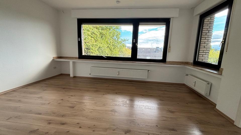 Maisonettenwohnung Warstein - 5 Zimmer, 145 m&sup2;, 1.100&euro; | Angebot:26700880