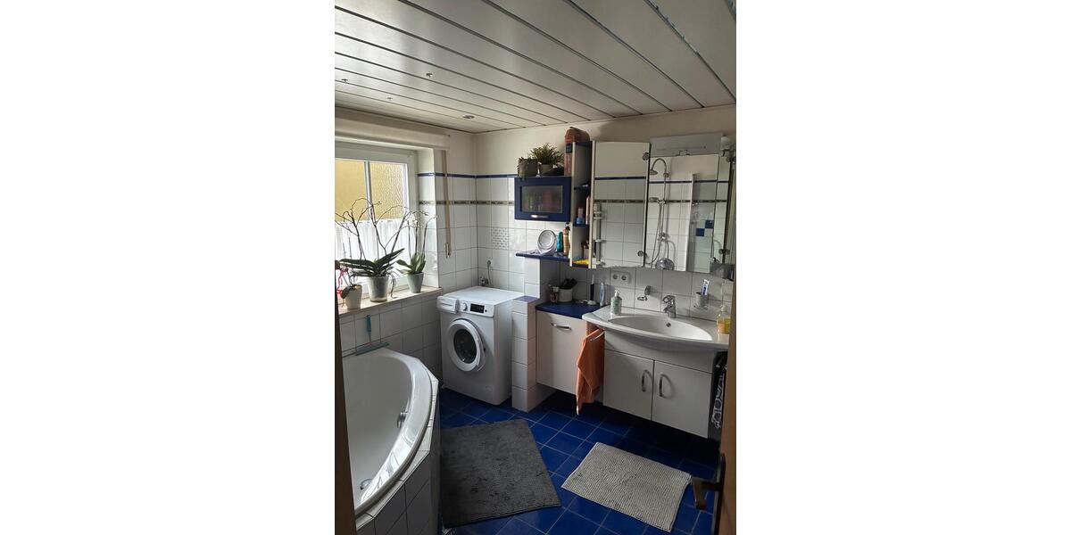 Erdgeschoßwohnung Marktl - 3 Zimmer, 100 m&sup2;, 900&euro; | Angebot:24940913