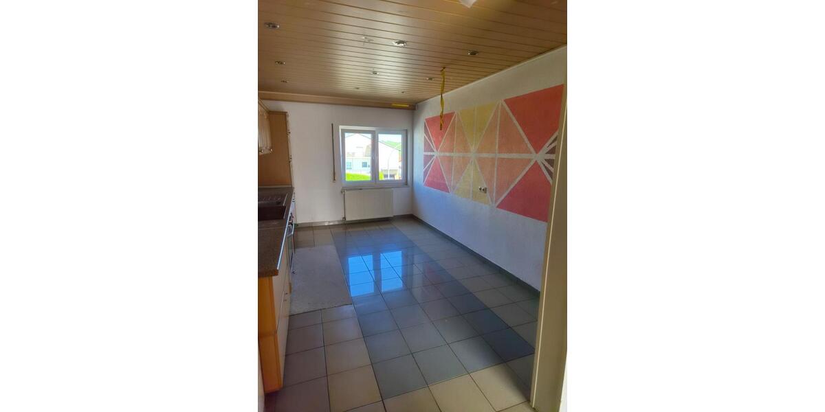 Etagenwohnung Greifenstein - 4 Zimmer, 80 m&sup2;, 750&euro; | Angebot:26593159