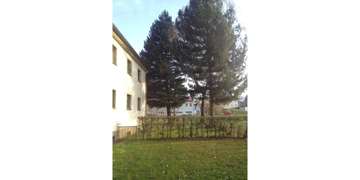 Dachgeschoßwohnung Zachenberg - 2 Zimmer, 30 m&sup2;, 210&euro; | Angebot:23308243