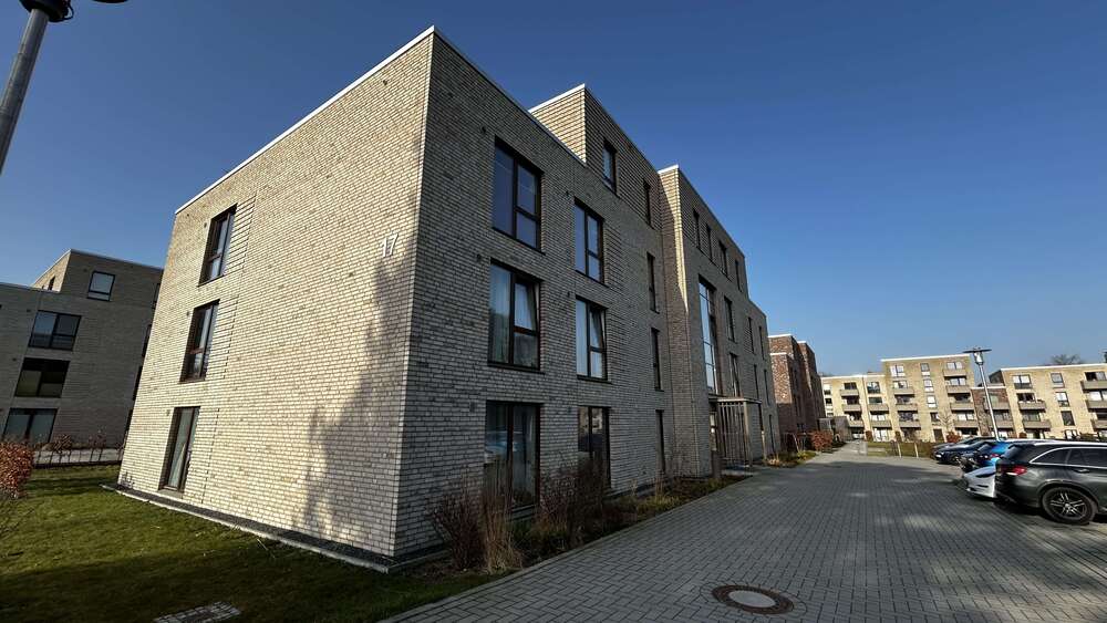 Etagenwohnung Flensburg Falkenberg - 3 Zimmer, 108 m&sup2;, 1.450&euro; | Angebot:26478569