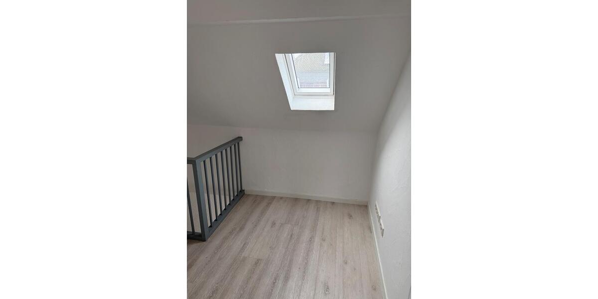 Etagenwohnung Bullay - 3 Zimmer, 90 m&sup2;, 1.080&euro; | Angebot:24747991