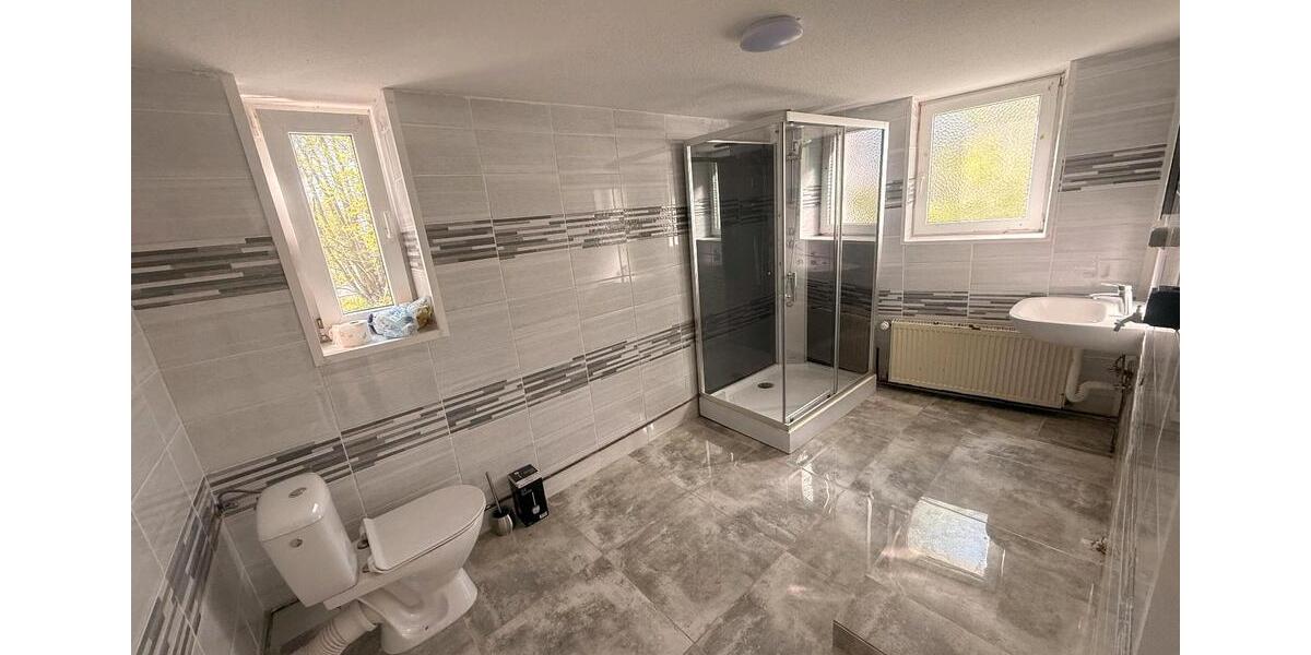 Einfamilienhaus Eschershausen - 7 Zimmer, 160 m&sup2;, 1.400&euro; | Angebot:26302712
