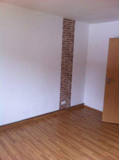 Etagenwohnung Teuchern Schortau - 2 Zimmer, 50 m&sup2;, 295&euro; | Angebot:26805170