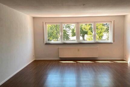 Wohnung Seligenstadt - 2 Zimmer, 76 m&sup2;, 990&euro; | Angebot:24535679