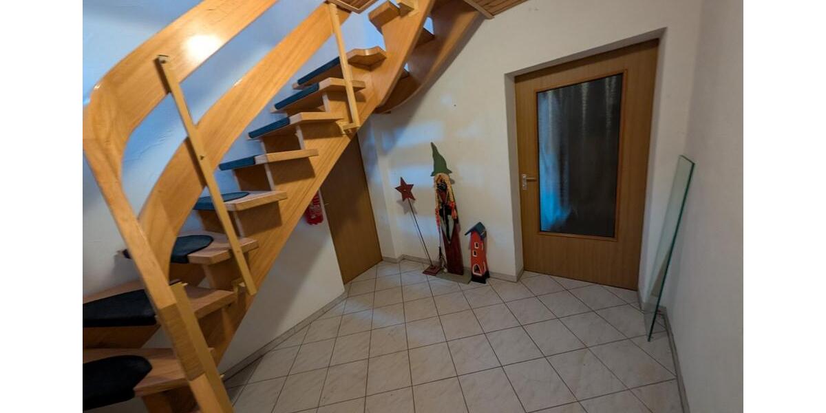 Großzügige 6-Zimmer-Wohnung in Bopfingen-Aufhausen zimmer