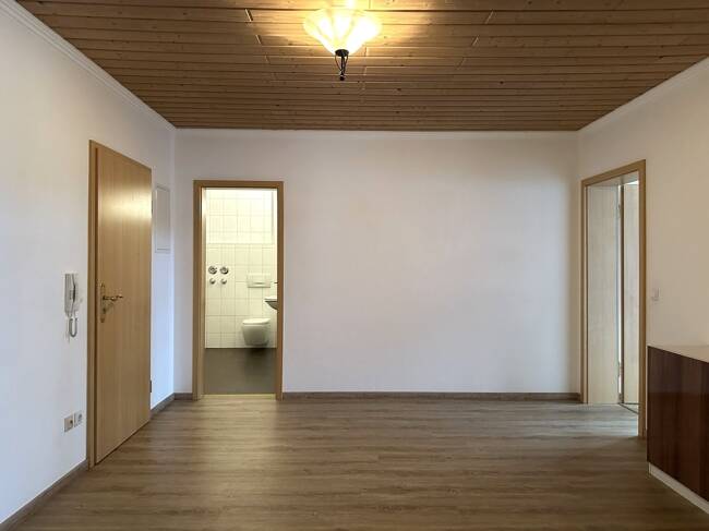 Gewerbeobjekt Großweil - 1.050&euro; | Angebot:25689480