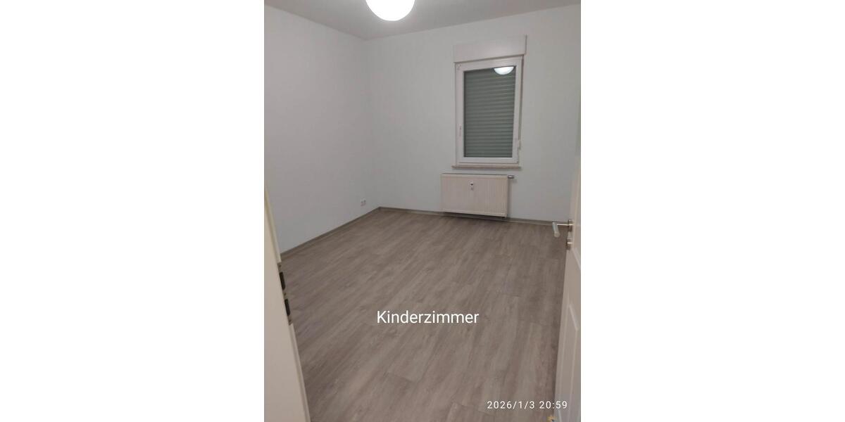 3 ZKB + Gäste-WC + Dachgeschoss. 3 zimmer