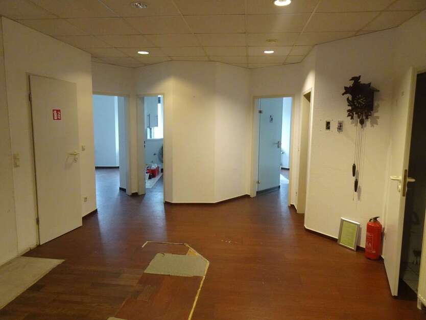 Büro in Heidelberg 1.920 € 90 m² zimmer