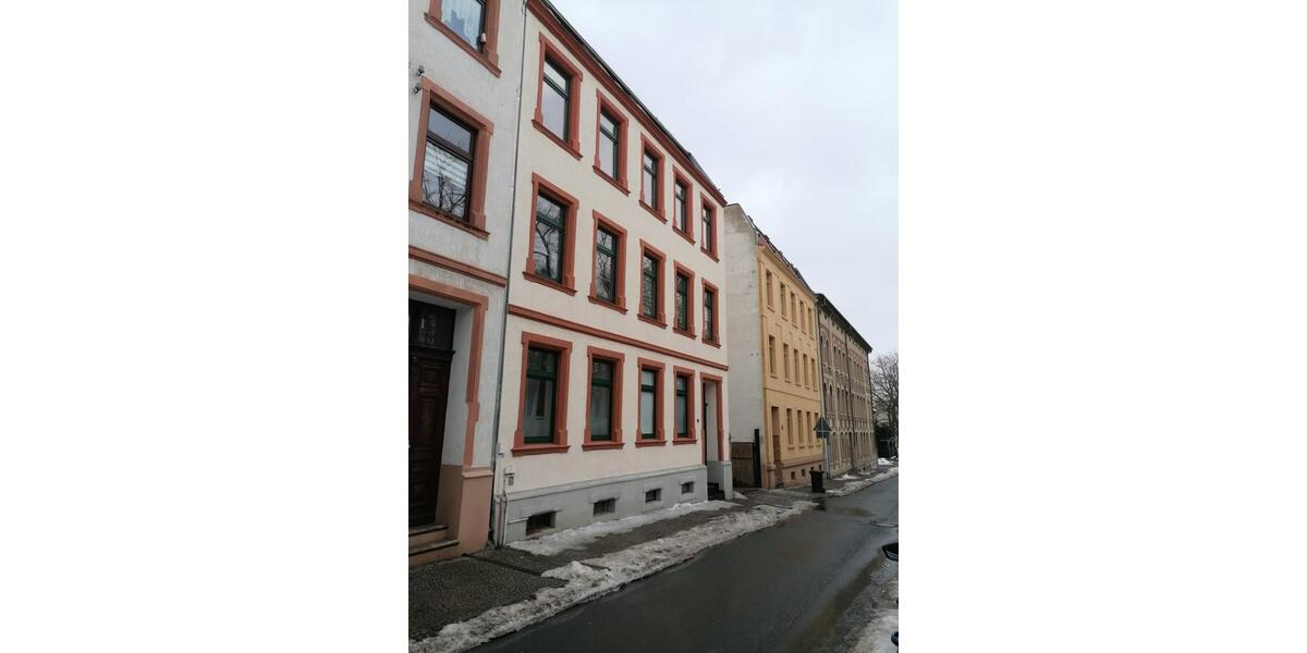 Etagenwohnung Eisleben (Lutherstadt) - 4 Zimmer, 97 m&sup2;, 580&euro; | Angebot:24660043