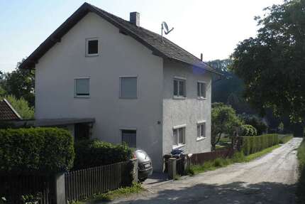 Haus Arnstorf - 5 Zimmer, 117 m&sup2;, 850&euro; | Angebot:26984863