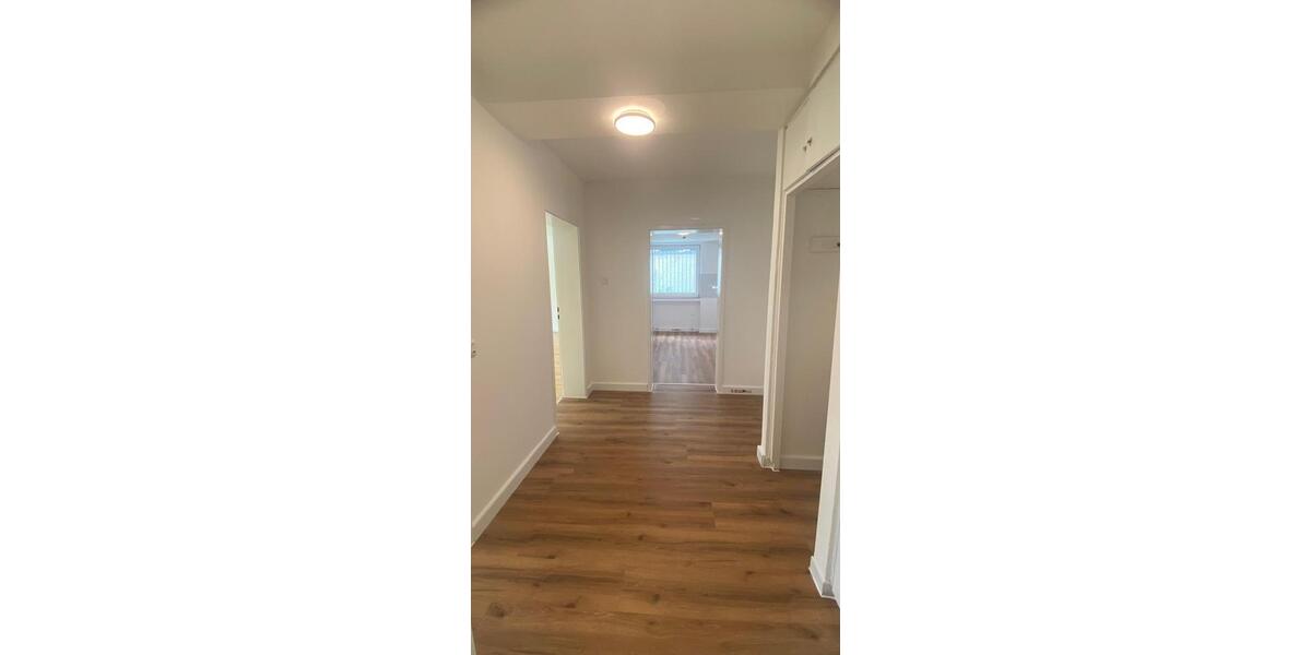 Etagenwohnung Düsseldorf Stadtbezirk 5 - 2 Zimmer, 77 m&sup2;, 1.400&euro; | Angebot:26160667