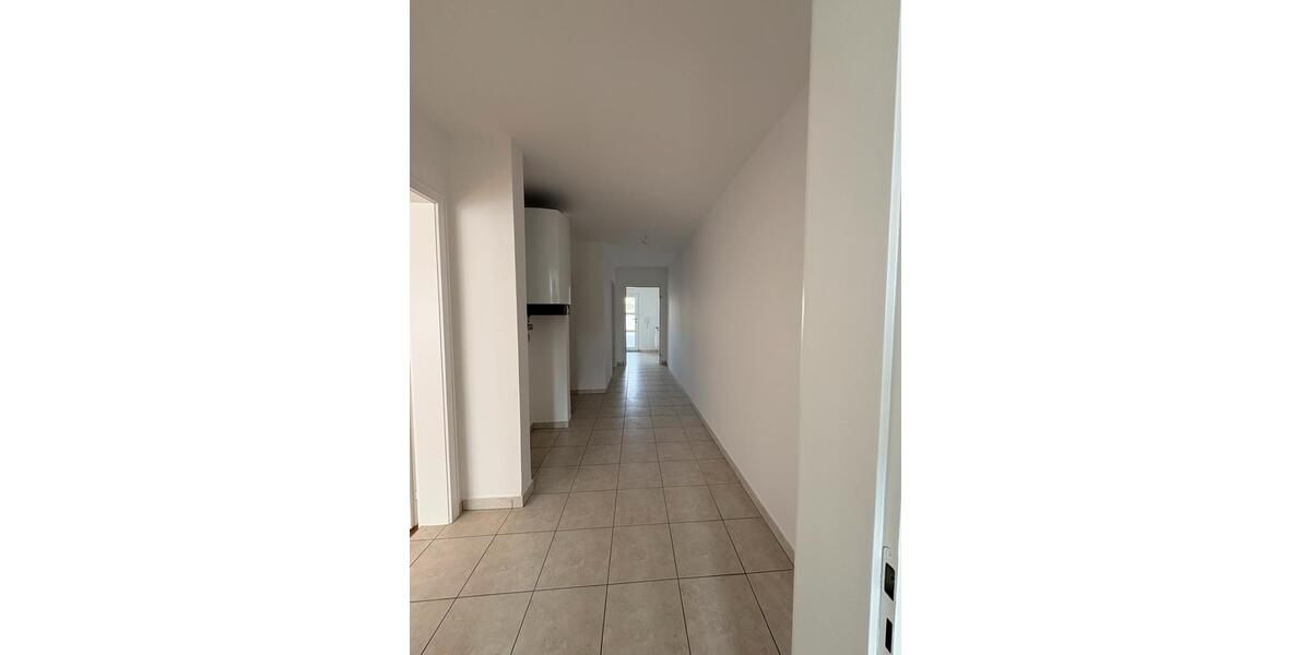 Etagenwohnung Burghausen - 2 Zimmer, 70 m&sup2;, 990&euro; | Angebot:25307819