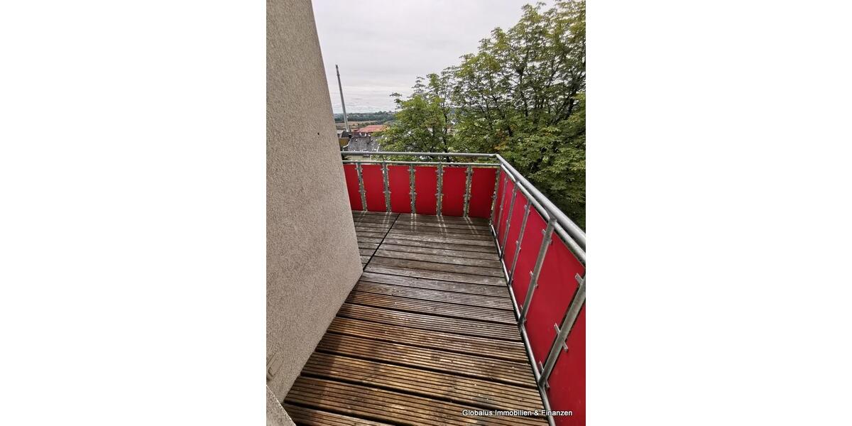 Dachgeschoßwohnung Plauen - 5 Zimmer, 105 m&sup2;, 690&euro; | Angebot:25871109