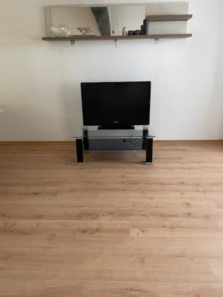Helle gemutliche 3 ZKW Wohnung zimmer