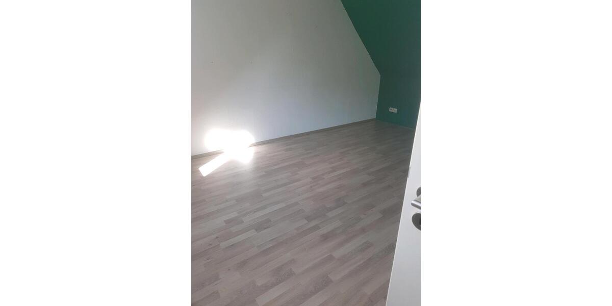 Dachgeschoßwohnung Ostercappeln - 2 Zimmer, 75 m&sup2;, 560&euro; | Angebot:26149520