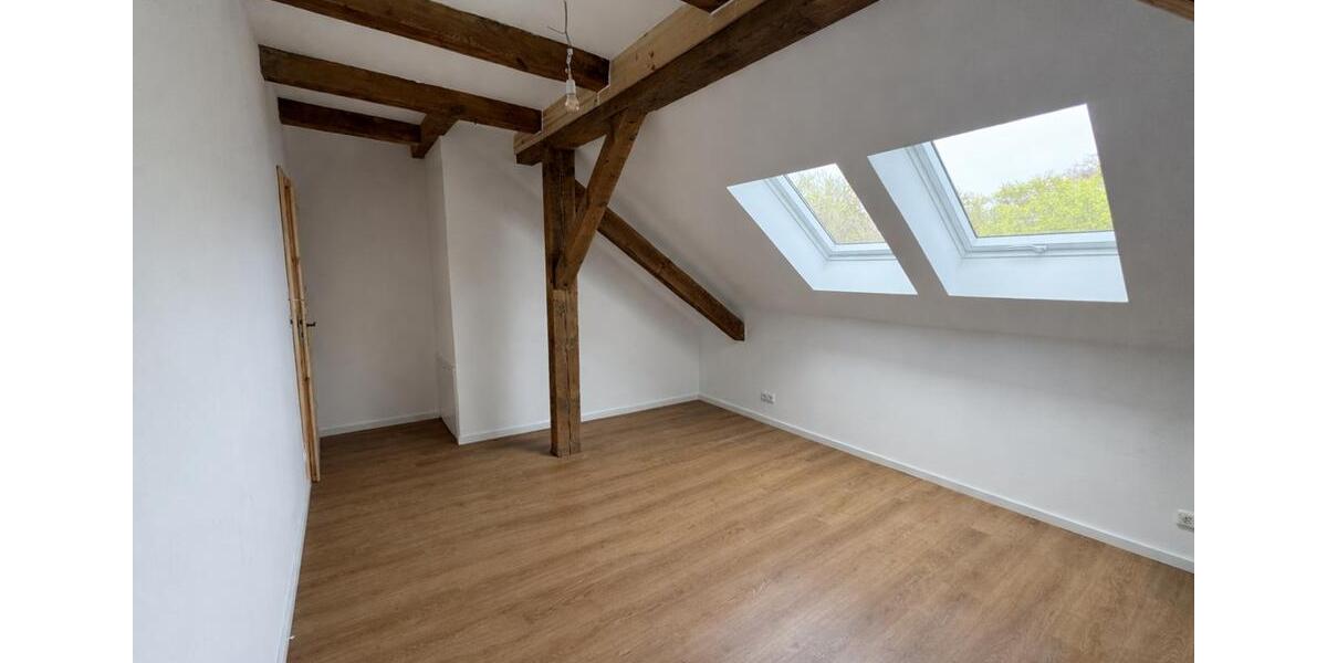 Dachgeschoßwohnung Rüdersdorf bei Berlin - 3 Zimmer, 70 m&sup2;, 1.100&euro; | Angebot:26618246