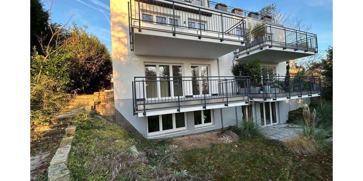 Etagenwohnung Wiesbaden Biebrich - 4 Zimmer, 111 m&sup2;, 1.998&euro; | Angebot:24239998