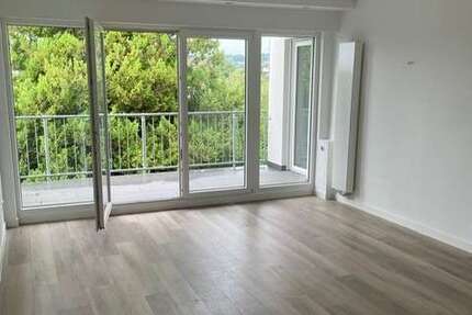 Wohnung Hennef - 4 Zimmer, 137 m&sup2;, 1.370&euro; | Angebot:22057475