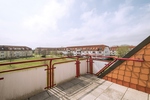 SÜD-BALKON - EINBAUKÜCHE - HELL UND FREUNDLICH - PKW-STELLPLATZ - WANNENBAD - GEPFLEGT 2 zimmer