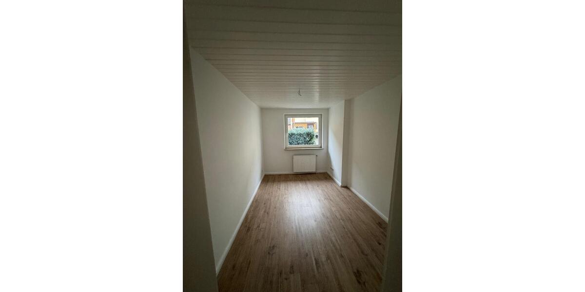 Erdgeschoßwohnung Lauenburg/Elbe Elbe - 2.5 Zimmer, 69 m&sup2;, 720&euro; | Angebot:26582526