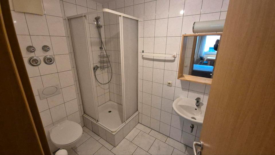 Erdgeschoßwohnung München Trudering - 1 Zimmer, 22 m&sup2;, 870&euro; | Angebot:26602909
