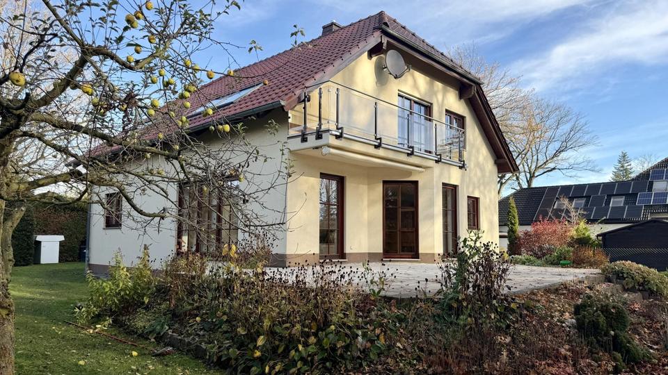 Einfamilienhaus Lichtenau - 6 Zimmer, 210 m&sup2;, 2.200&euro; | Angebot:23614125