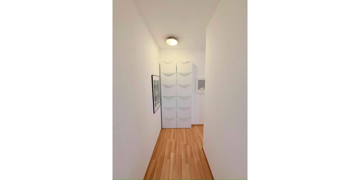 Etagenwohnung Bonn - 3 Zimmer, 70 m&sup2;, 1.290&euro; | Angebot:25805468