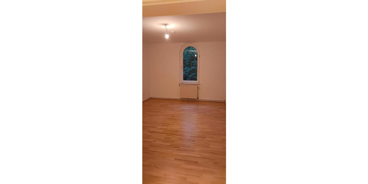Dachgeschoßwohnung Reichelsheim (Odenwald) - 3 Zimmer, 86 m&sup2;, 720&euro; | Angebot:26577794