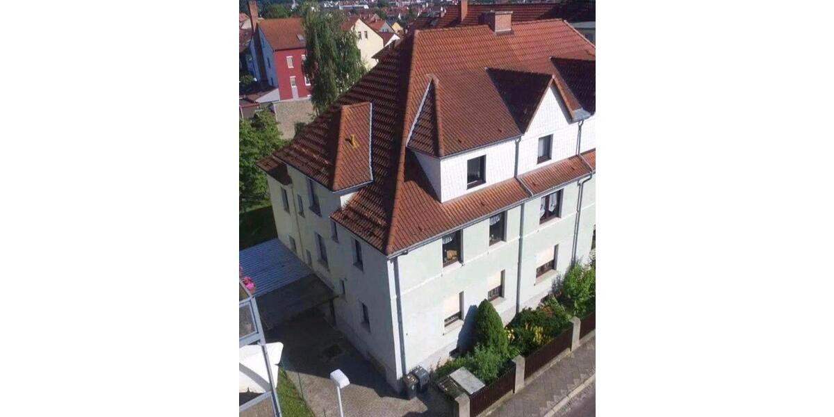 Etagenwohnung Eisenach - 4 Zimmer, 100 m&sup2;, 690&euro; | Angebot:26201138