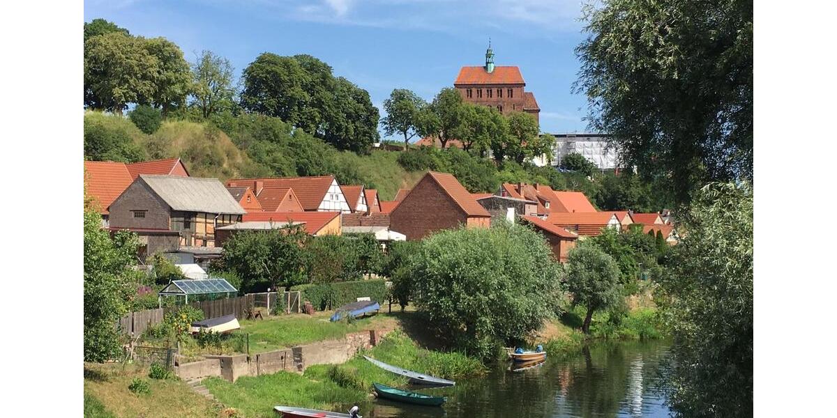 FAMILIENGLÜCK AUF DREI ZIMMERN - ZENTRAL, KOMFORTABEL,GEMÜTLICH 3 zimmer